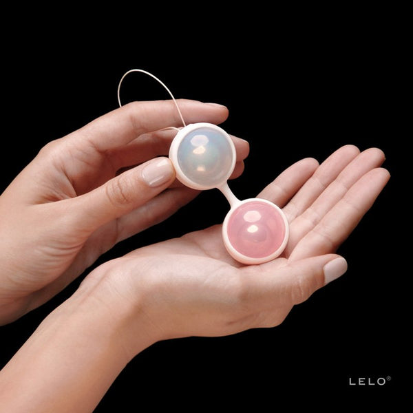 LELO LUNA Ben Wa Balls